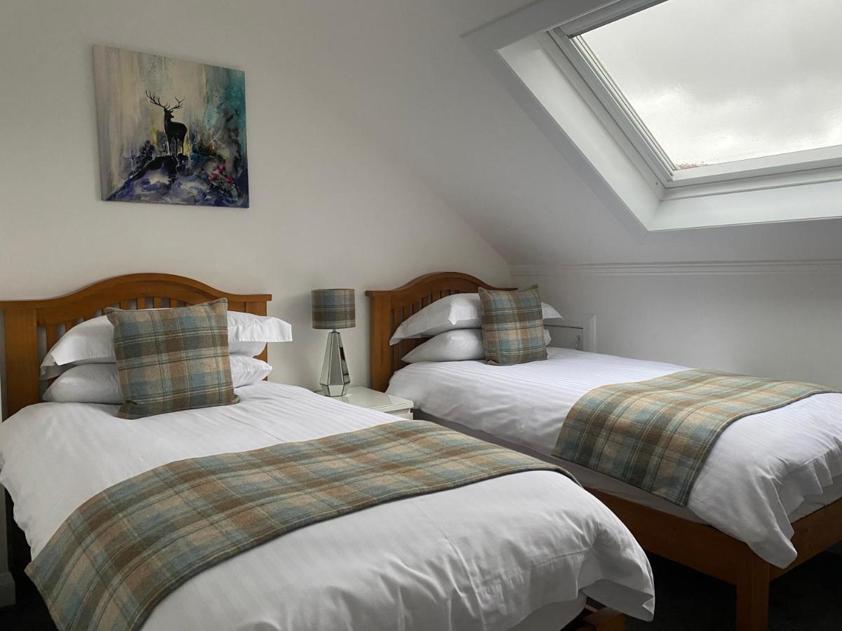 Innisfree Self Catering Apartment, Banavie, 威廉堡 外观 照片